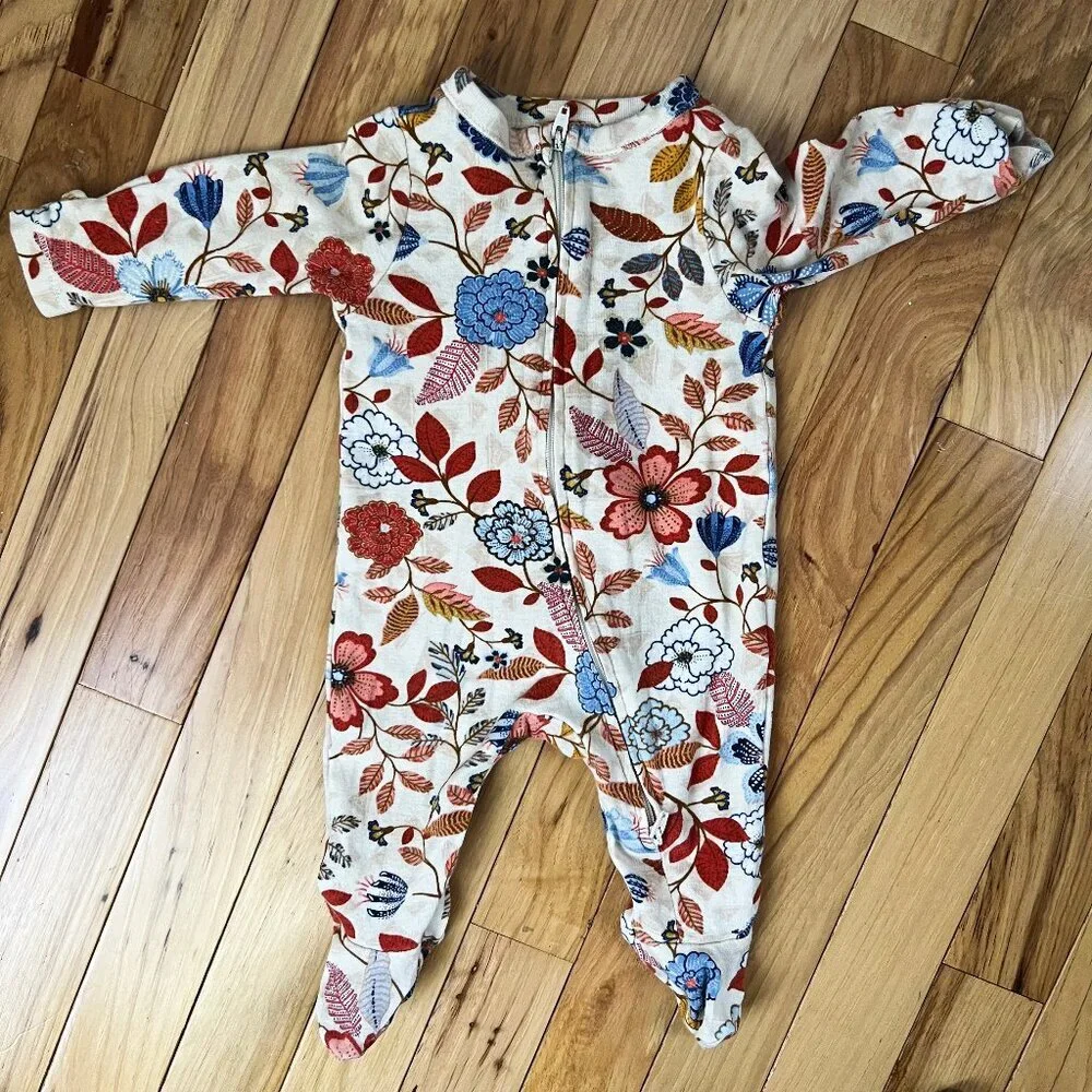 Old Navy Baby Girl Footie Pajama/Blouse Bundle Size 0-3M